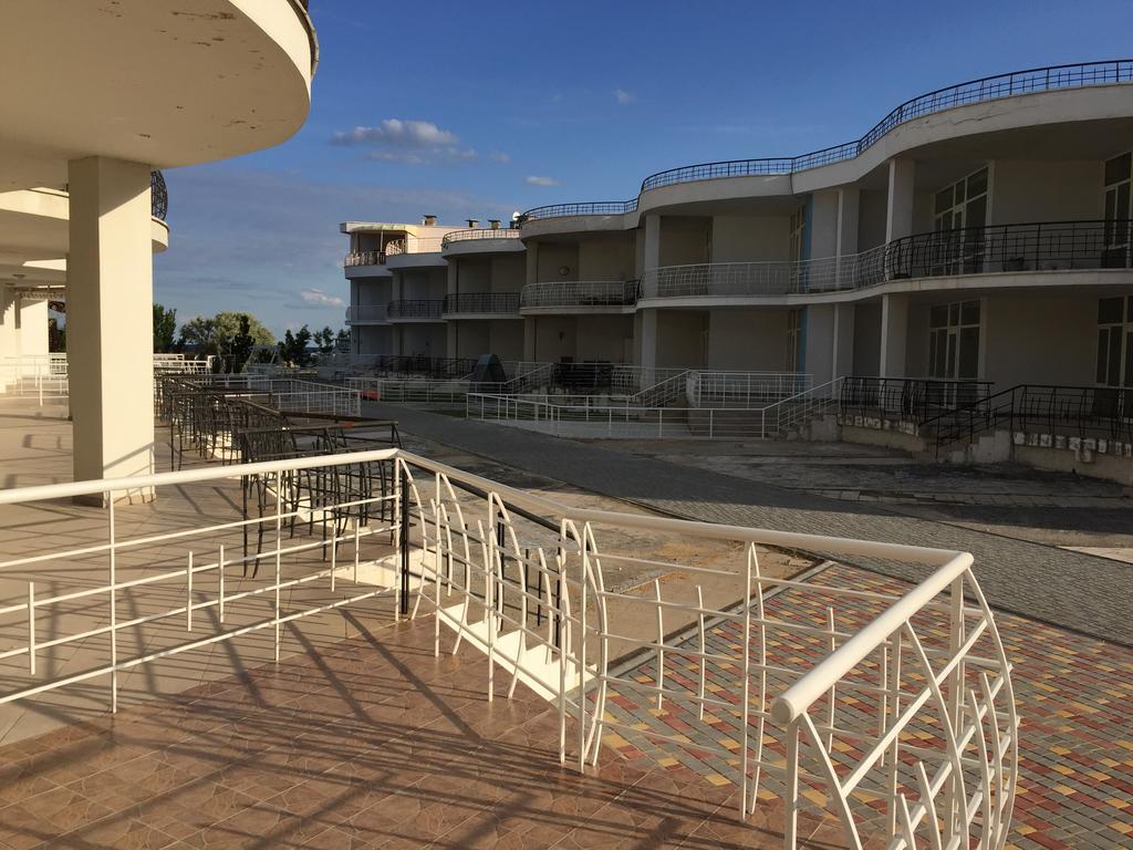 شقة كارولينو بوهاز  في Town-House Golden Bugaz المظهر الخارجي الصورة