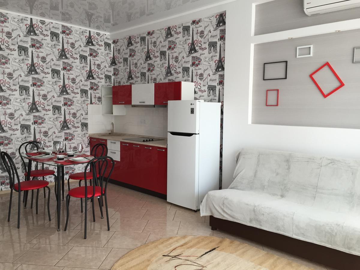 شقة كارولينو بوهاز  في Town-House Golden Bugaz المظهر الخارجي الصورة